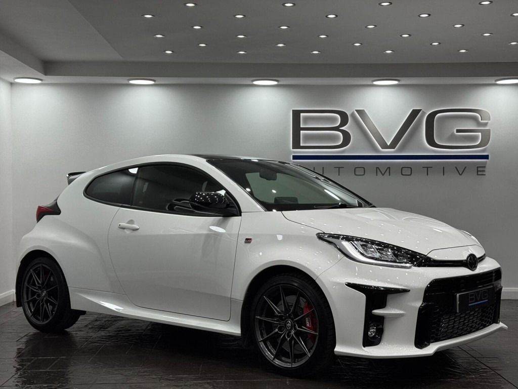 2021 Toyota YARIS